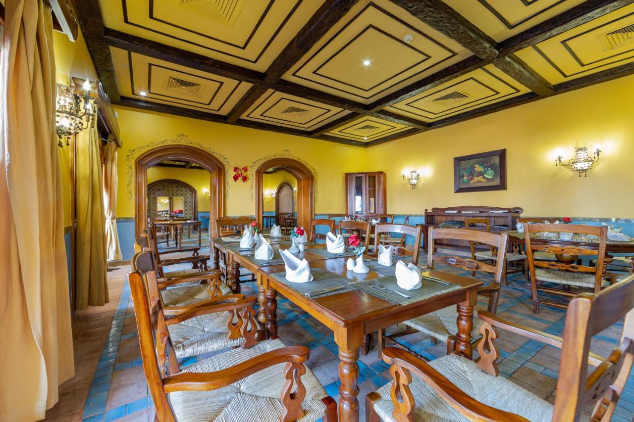 Hotel Grand Waterworld Makadi Family Star - Couples And Families Only à Hurghada Extérieur photo The restaurant